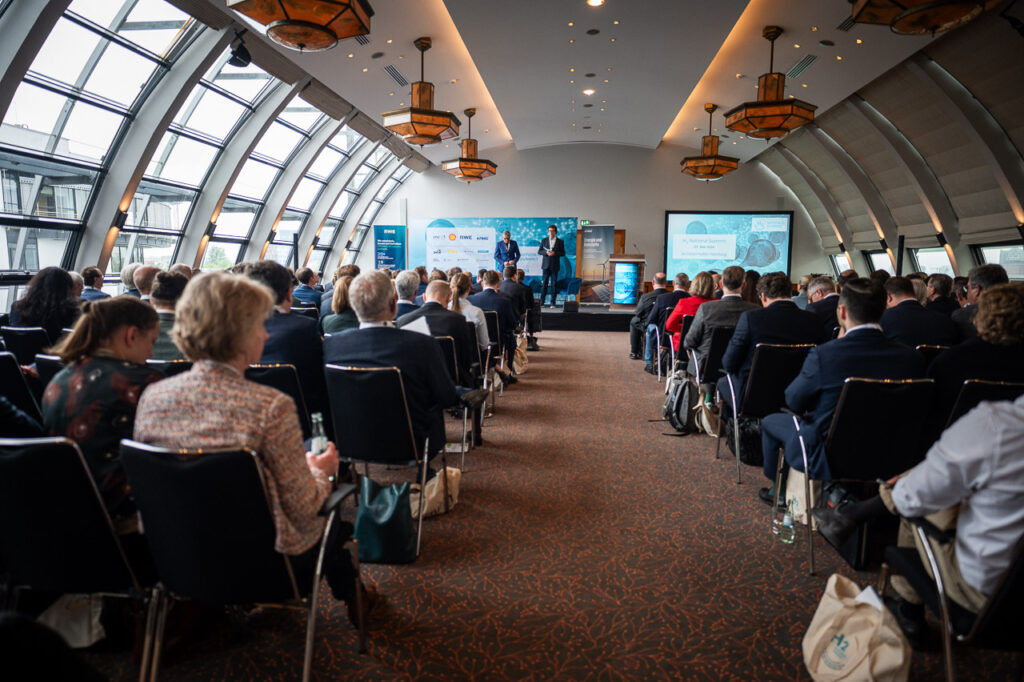 20240507 H2 National Summit 3808 Web