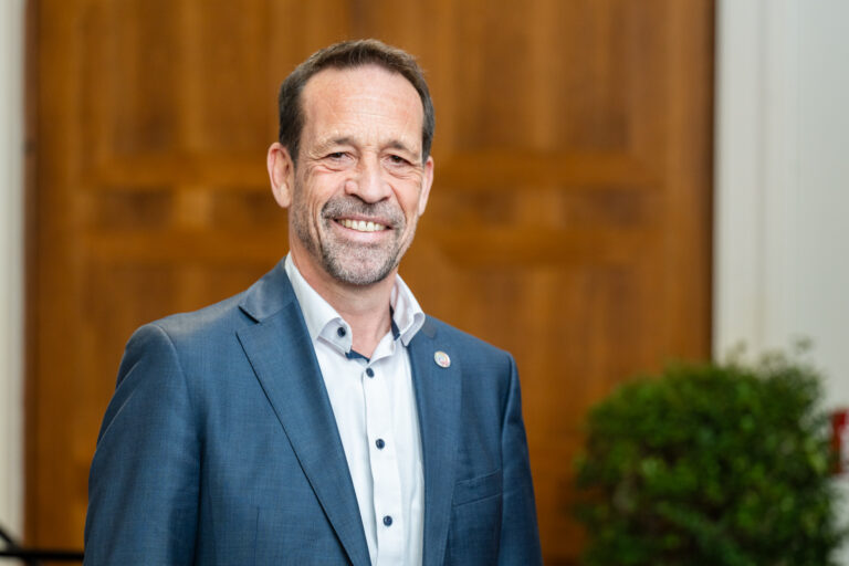 Thorsten Herdan_Profilfoto für Panels_May 2024