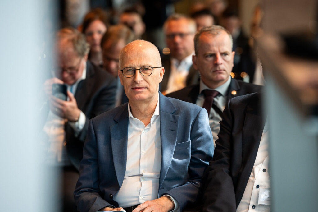 20250508 H2 National Summit Im Hotel Hafen Hamburg Dr. Peter Tschentscher