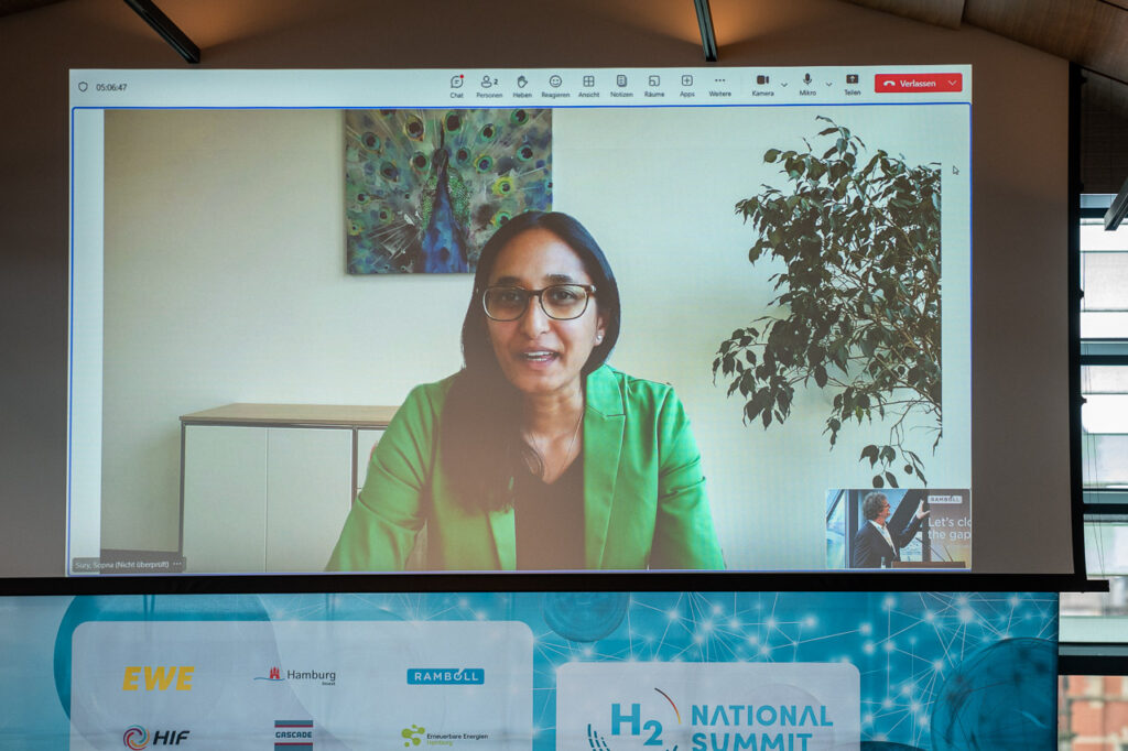 20250508 H2 National Summit Im Hotel Hafen Hamburg Dr. Sopna Sury