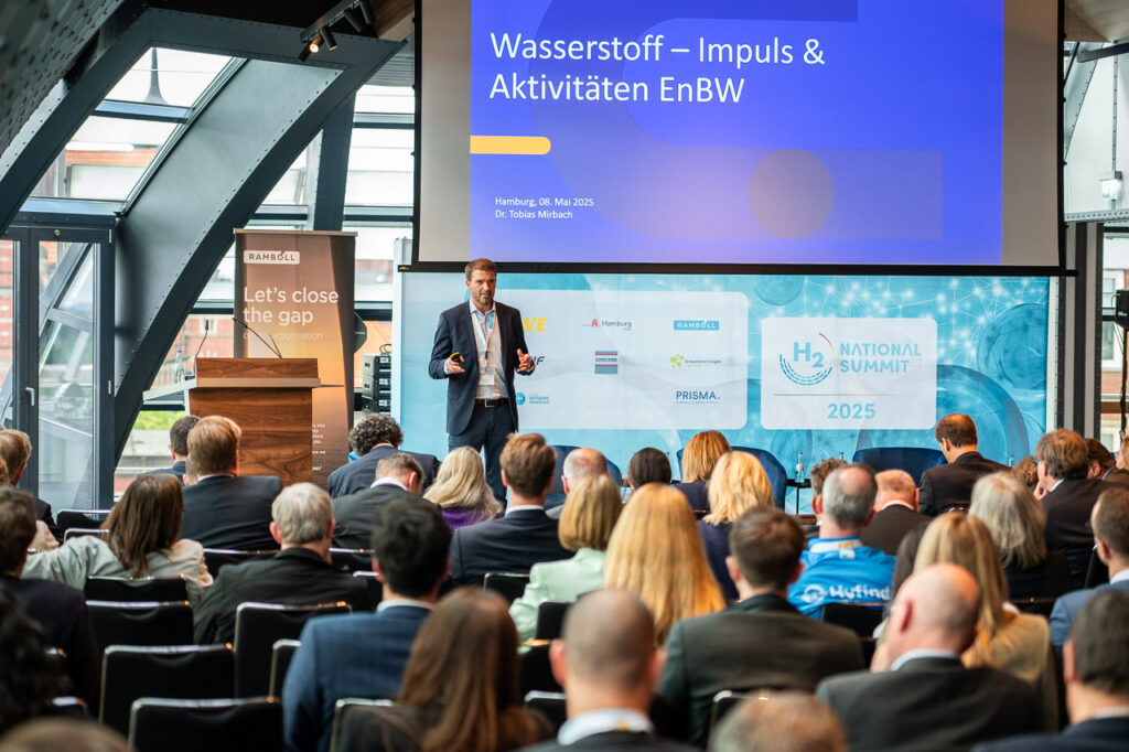 20250508 H2 National Summit Im Hotel Hafen Hamburg Dr. Tobias Mirbach