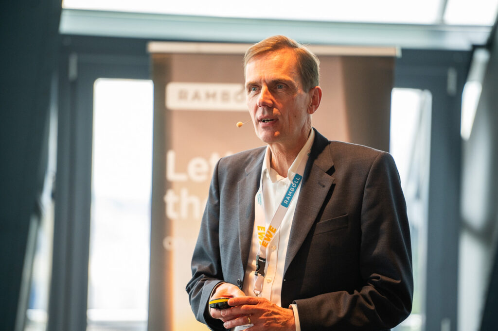 20250508 H2 National Summit 9215 Web